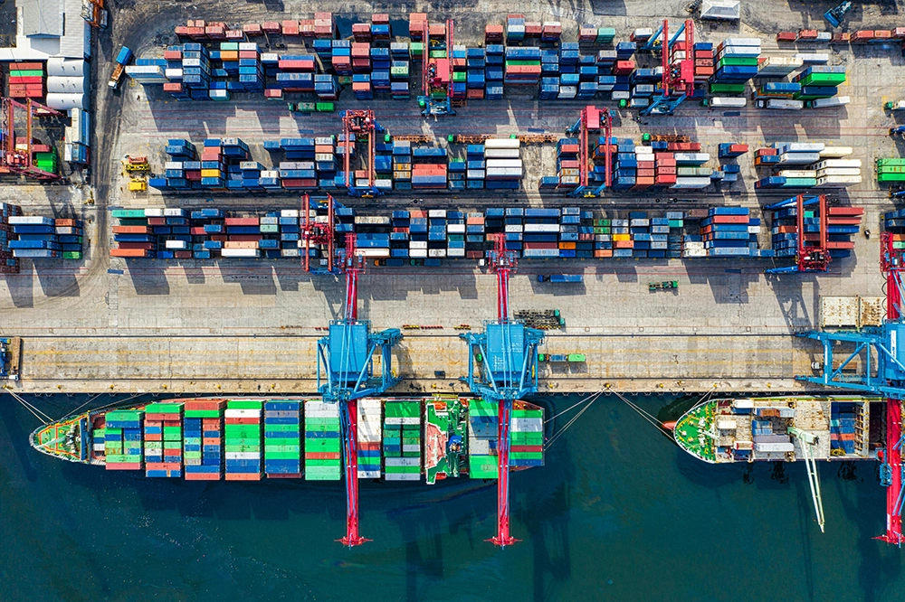 In-Depth Analysis of 20ft and 40ft Containers: Dimensions, Weight, Selection and Cost Optimization Strategies